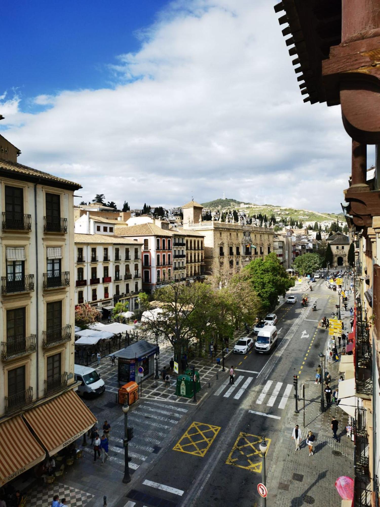 Cozy Studio 6 Min To Alhambra-2 Min To Cathedral Walking Granada Ngoại thất bức ảnh