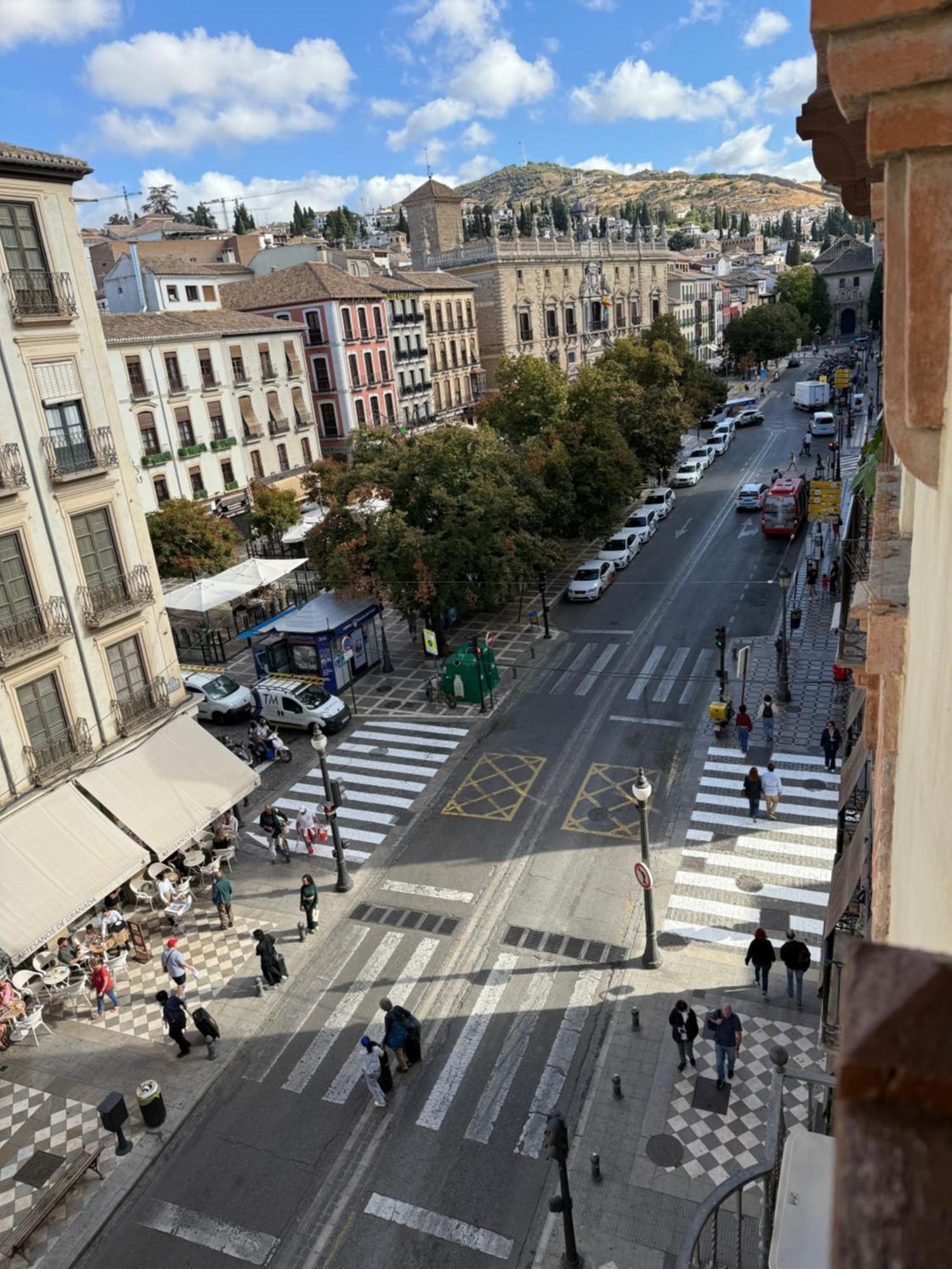 Cozy Studio 6 Min To Alhambra-2 Min To Cathedral Walking Granada Ngoại thất bức ảnh